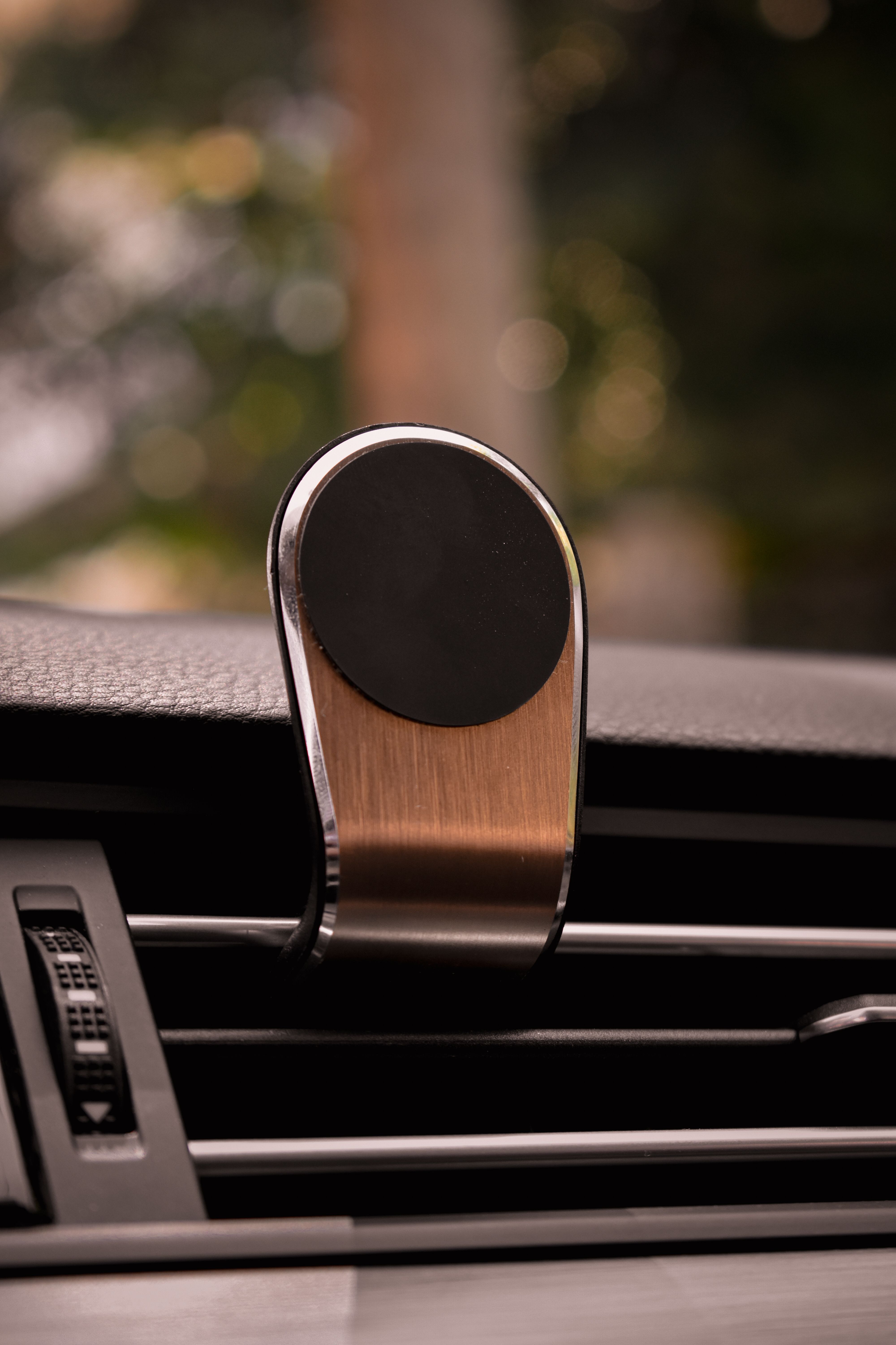 Magnetic Suction Car Phone Mount